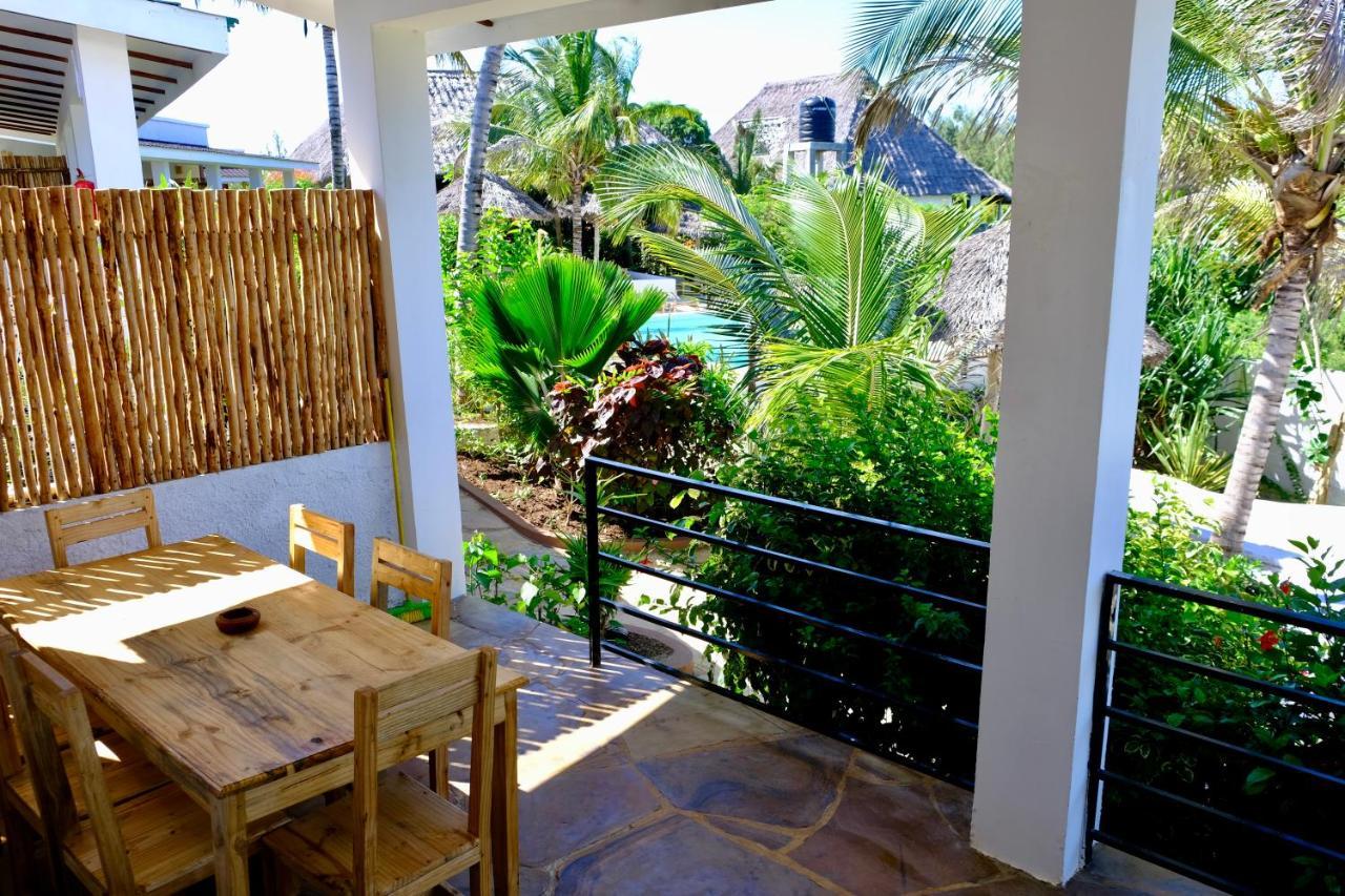 Nyumbani Residence Suites Jambiani  Buitenkant foto